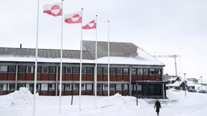 Greenland calls on NATO to guarantee its defence