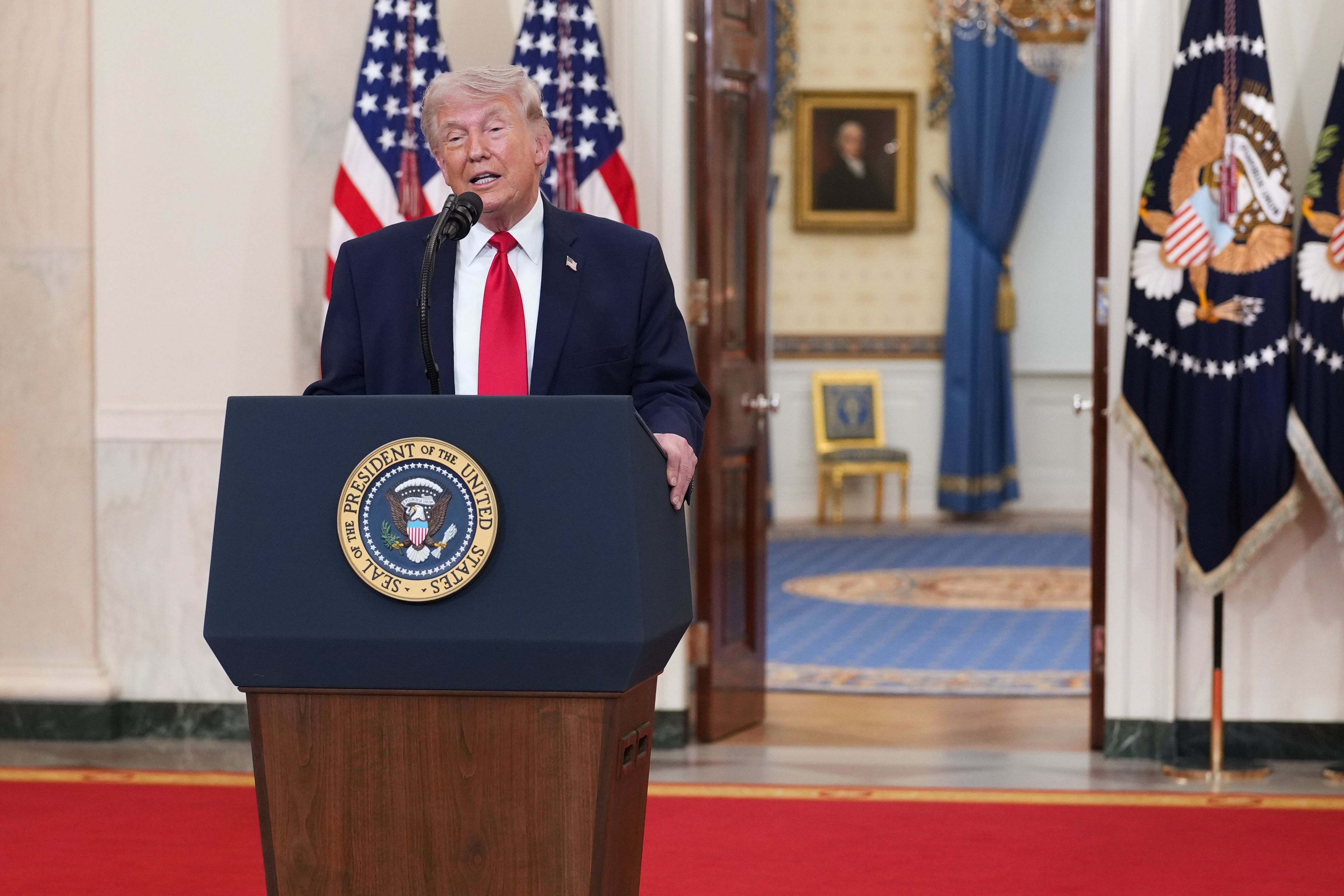 Trump limoge Pam Bondi de son poste de ministre de la Justice des États-Unis