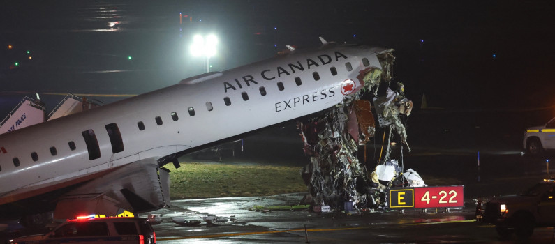 Collision mortelle à LaGuardia : l’aéroport de New York fermé