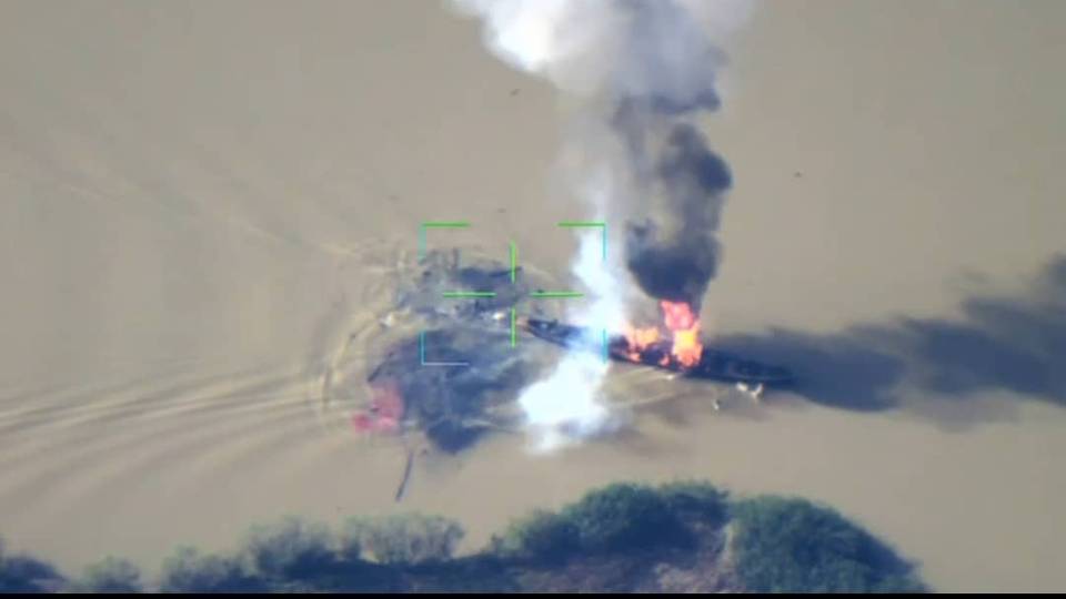 Nigerian military airstrike kills 'terrorists in canoe'
