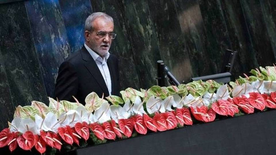 L'Iran "isolé" cherche une nouvelle voie vers la réconciliation sous l'égide du nouveau président