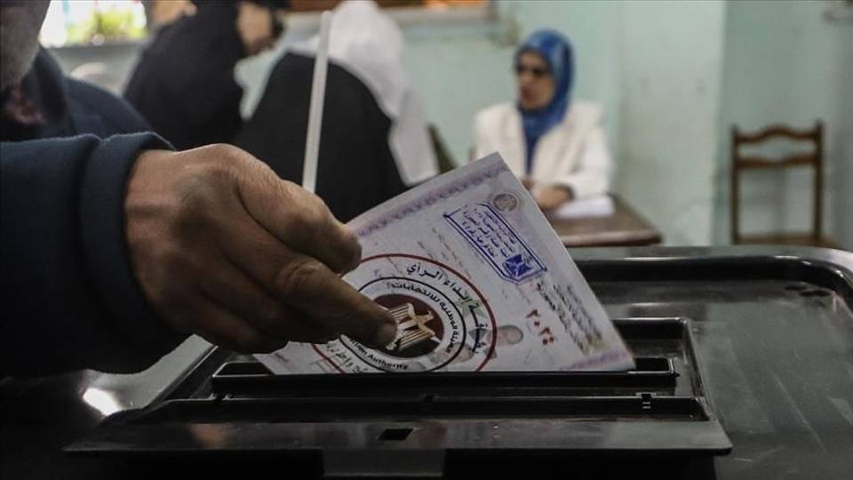 Egypte/Présidentielle: Fin du vote et début du dépouillement des voix