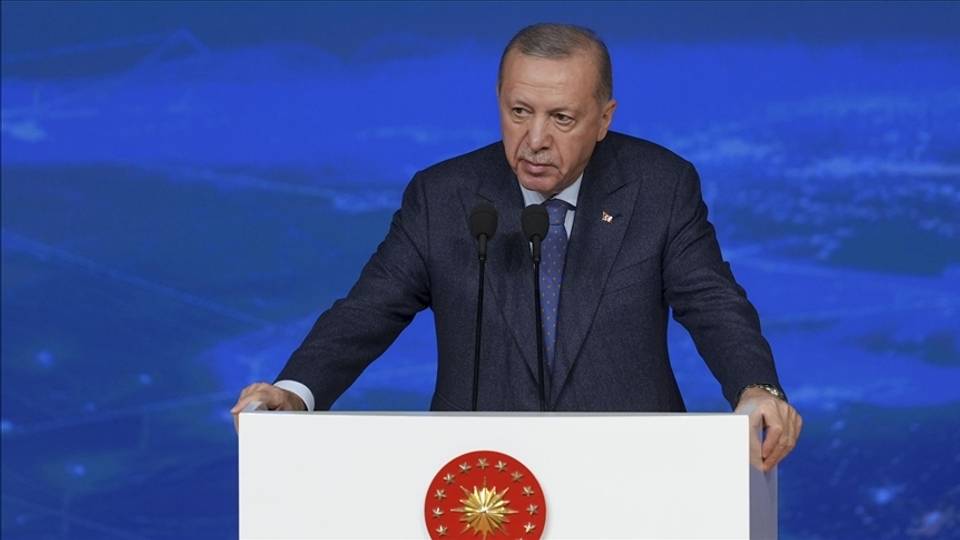 Ƙoƙarin sauya zamani zuwa fasahar intanet ya sa 'ana ƙirƙirar sabon addini' - Shugaba Erdogan
