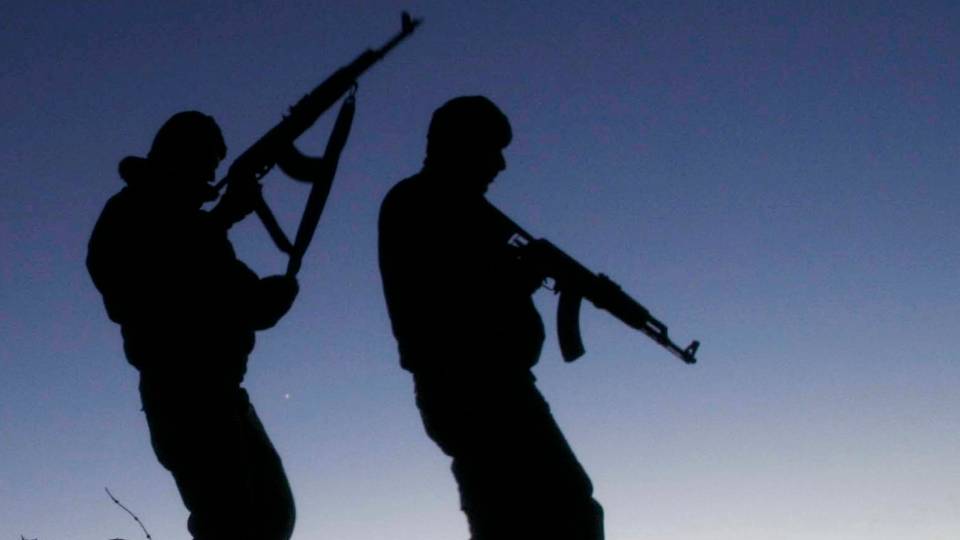 Gunmen on motorcycles kill scores in Niger village raid