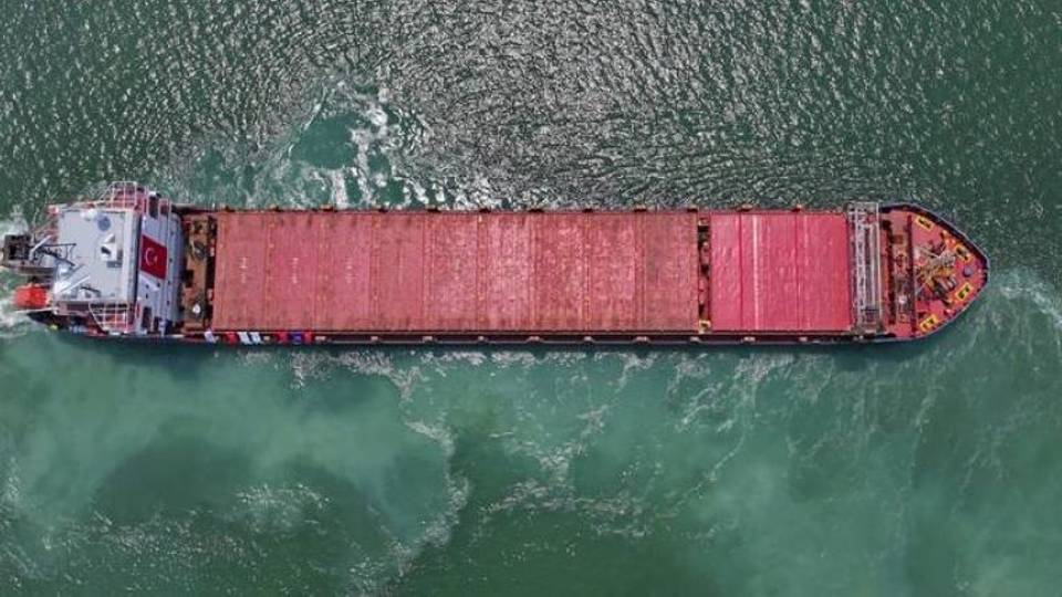 Aid ship from Türkiye and Kuwait arrives in conflict-torn Sudan