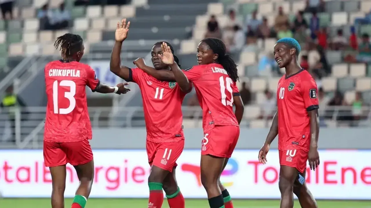 Malawi women's football team to receive military parade upon landing home