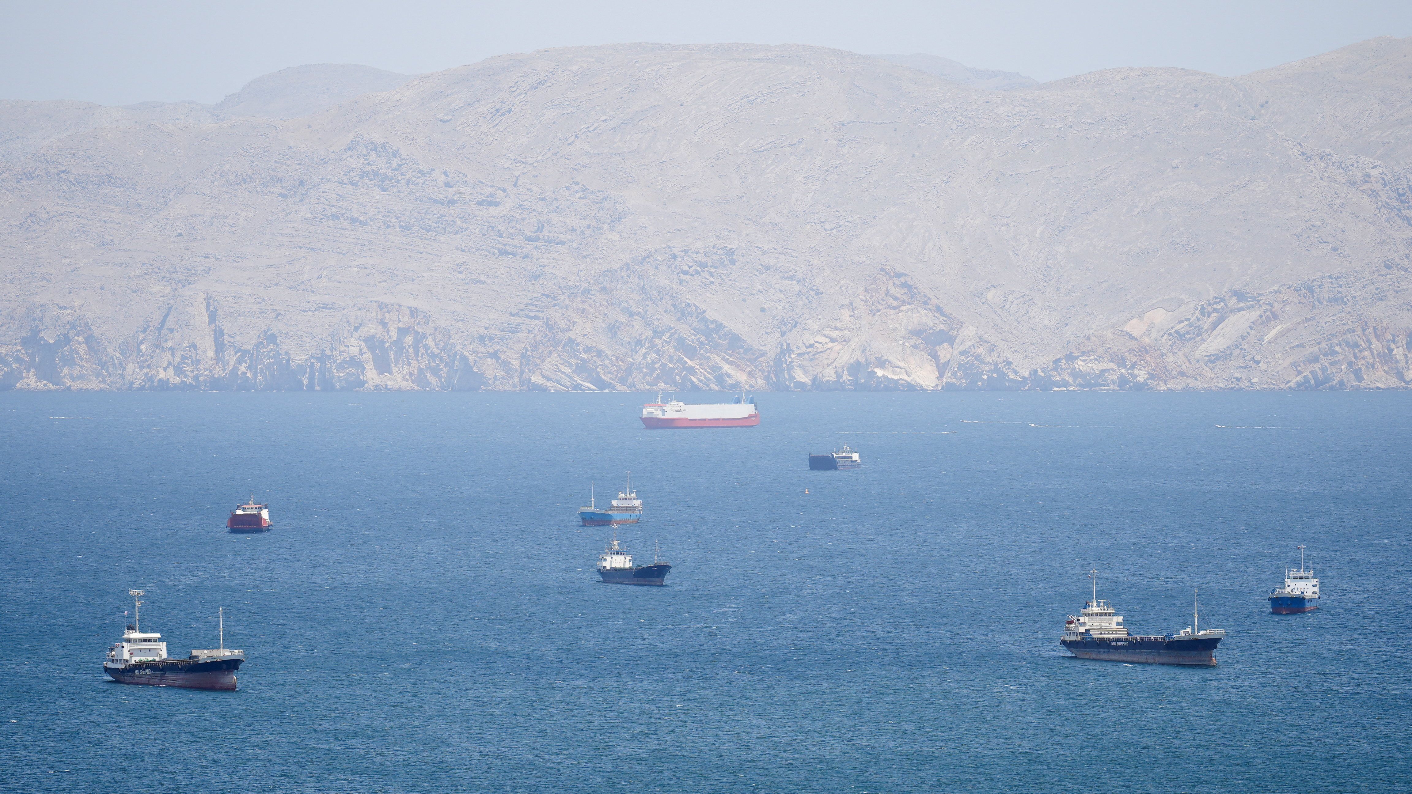 Iran ta yi tayin sake buɗe Mashigar Hormuz cikin kwanaki bakwai idan Amurka ta sassauta matsin lamba