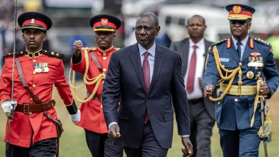 Il ne s'agit pas de "faire ses valises et partir" : Ce que signifie l'exemption de visa pour tous au Kenya