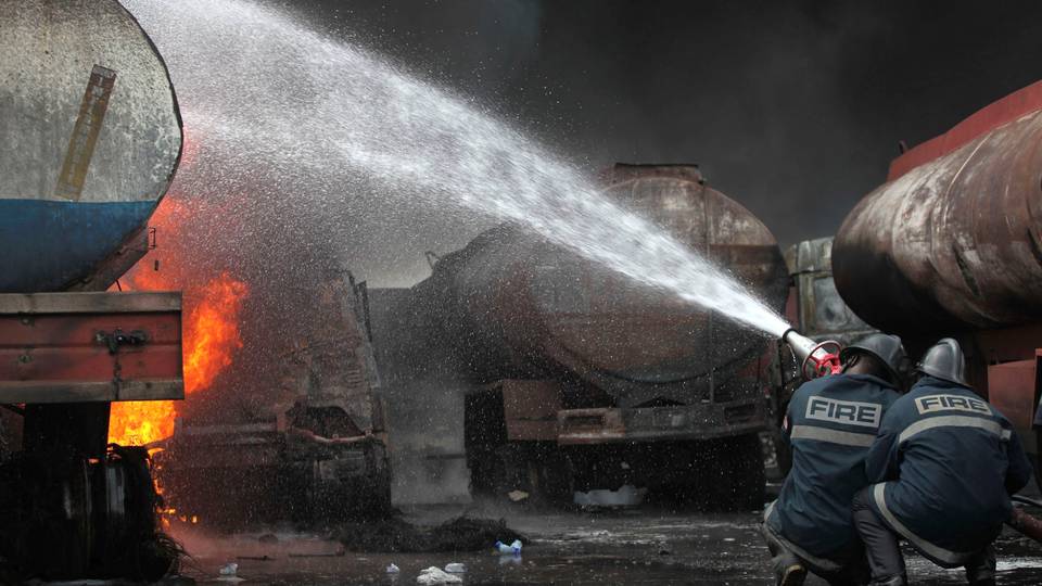 What's fuelling tanker explosions in Nigeria?