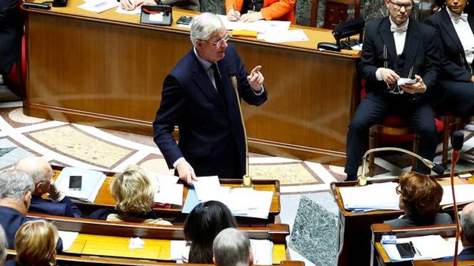 Ƙuri'ar jin ra’ayin jama’a ta nuna fiye da rabin ƴan Faransa na son gwamnati ta faɗi
