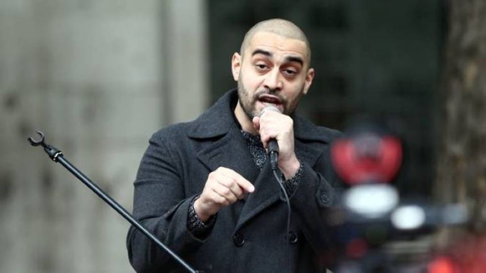 La star du rap Lowkey : "la guerre à Gaza a pour but de déplacer les Palestiniens"
