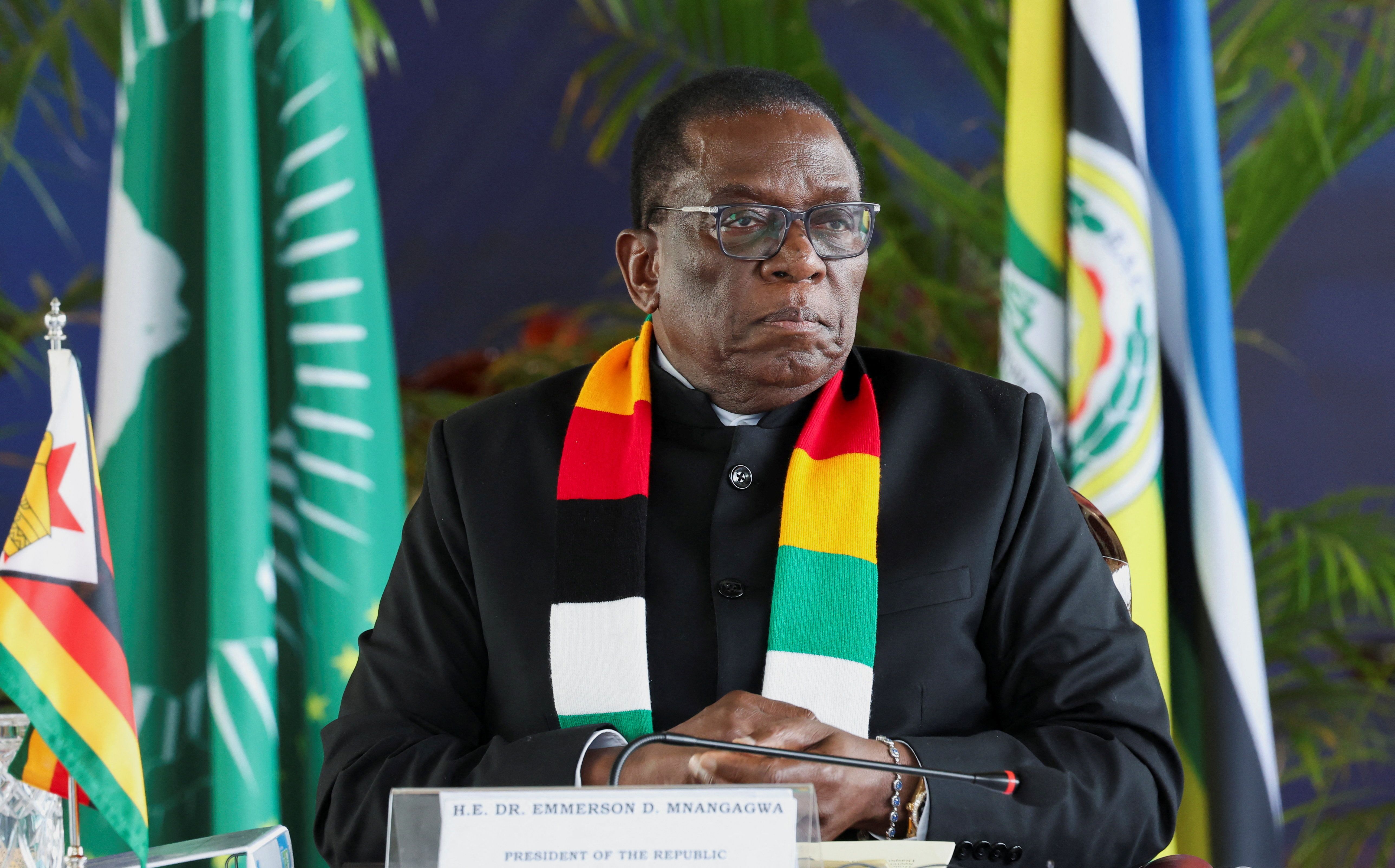 Zimbabwe : le Sénat approuve un amendement prolongeant le mandat présidentiel de 5 à 7 ans