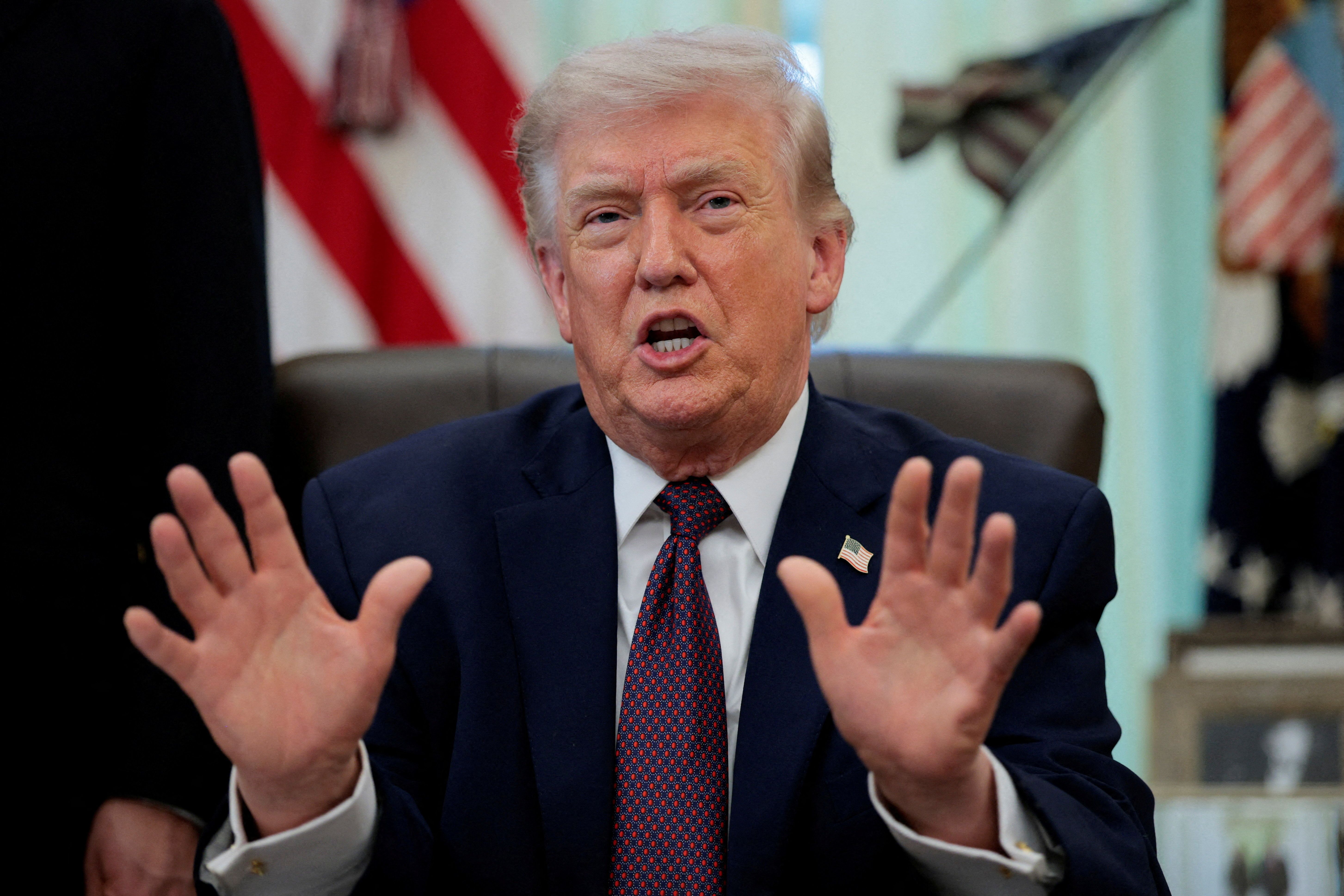 Trump déclare qu'il n'allègera pas les sanctions contre l'Iran avant la conclusion d'un accord