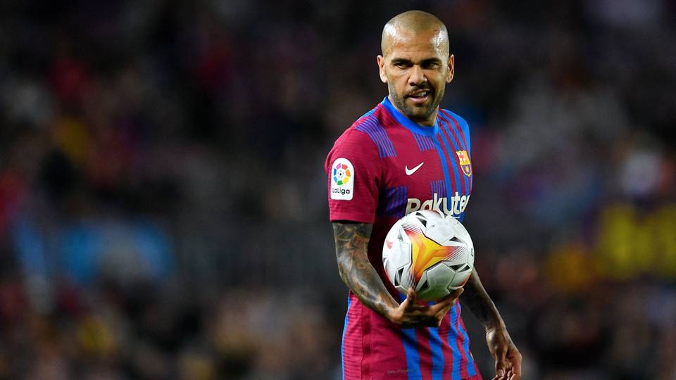 Le Brésilien Dani Alves promet de ne pas fuir