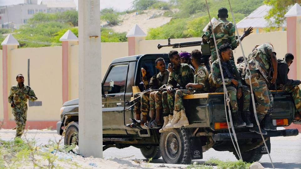 Somali army 'reclaims' key town from Al-Shabaab