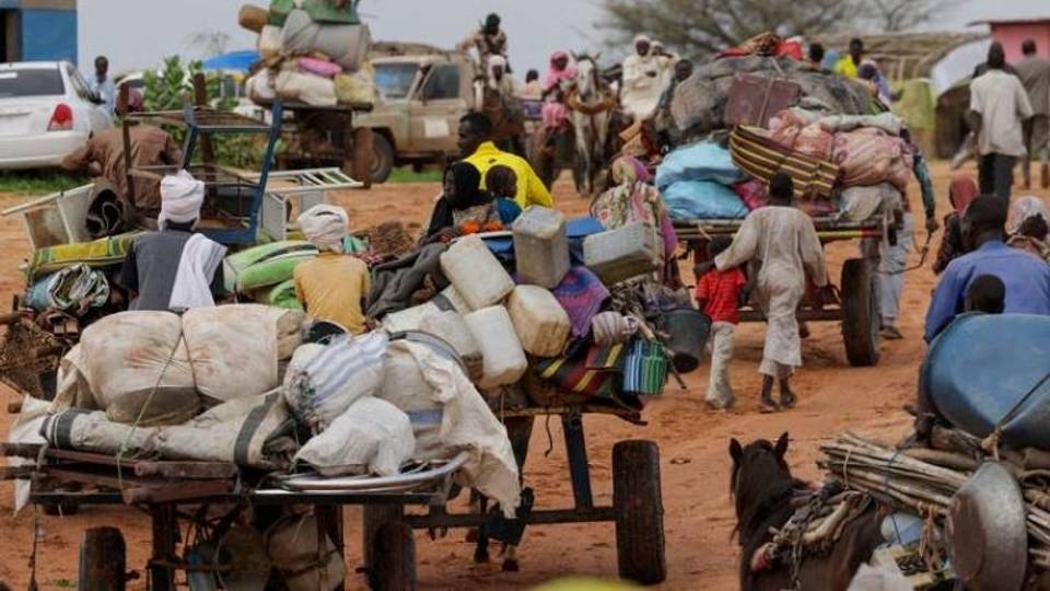 Dubban mutane sun tsere daga gidajensu a yayin da ake ci gaba da kashe-kashe a Darfur