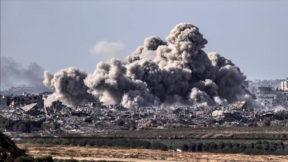 Live Updates: Gaza death toll from Israeli attacks tops grim 20,000 mark