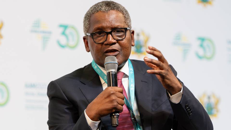 Dangote ya yi karin haske kan ziyarar da EFCC ta kai ofishinsa
