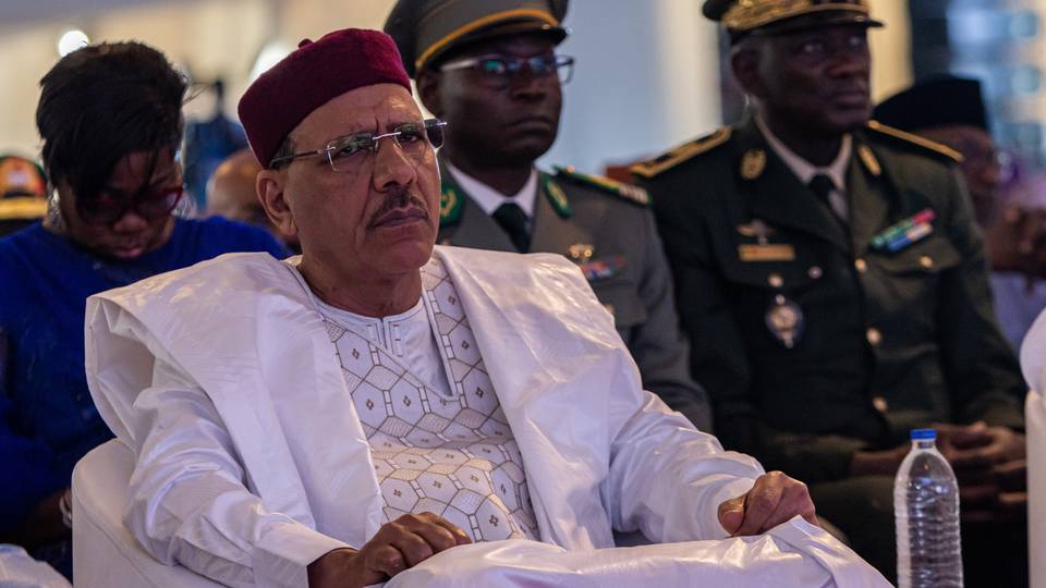 Niger's ex-colonial ruler France wants Bazoum released