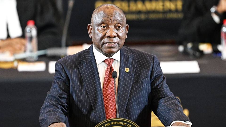 SA coalition government faces threat over education bill