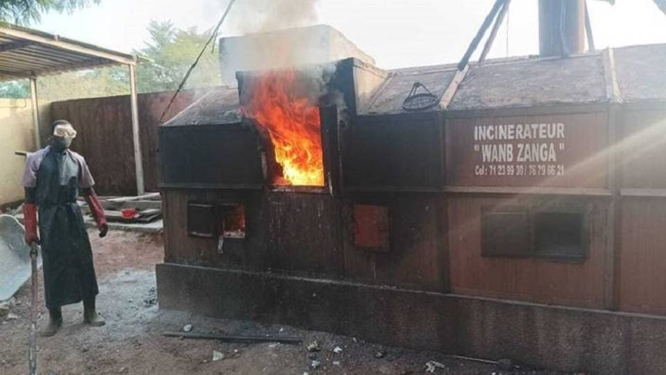 Gwaba: Kwandunan kona shara da aka samar don magance gurbatar muhalli a Burkina Faso