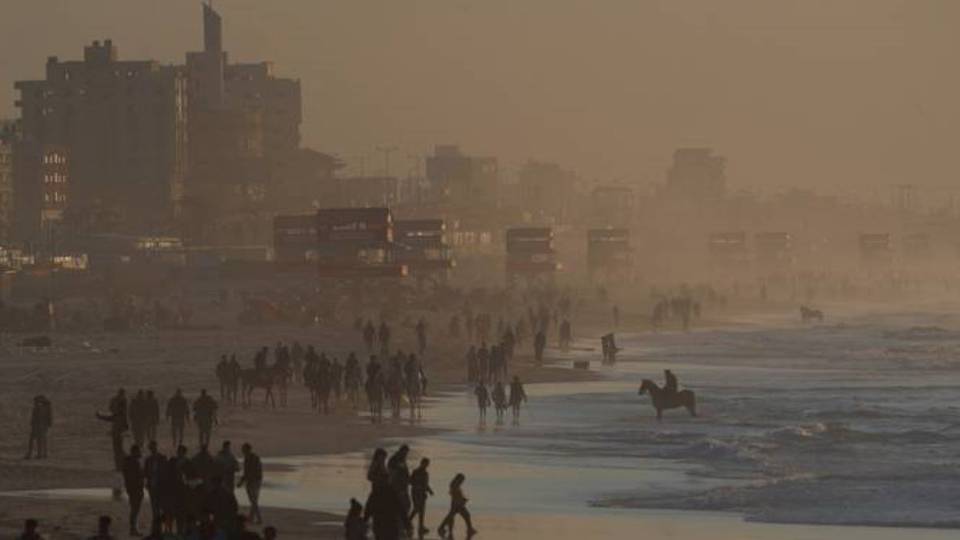 Live Updates: Israeli Navy shells Gaza beach and air strikes terrorise north