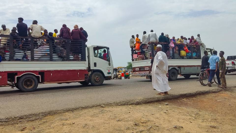 Sudan war: Tens of thousands return to region retaken from RSF - UN