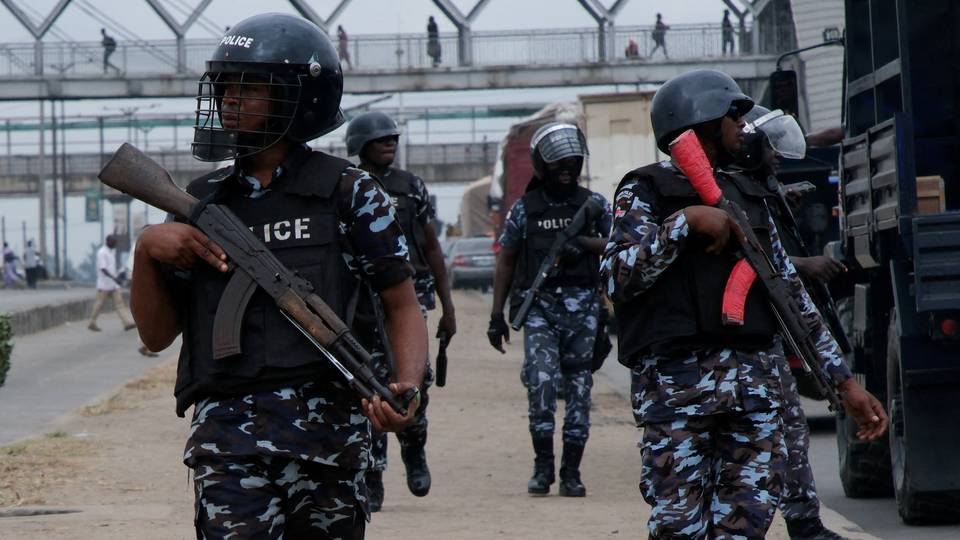 Nigeria police deny thousands of guns go missing