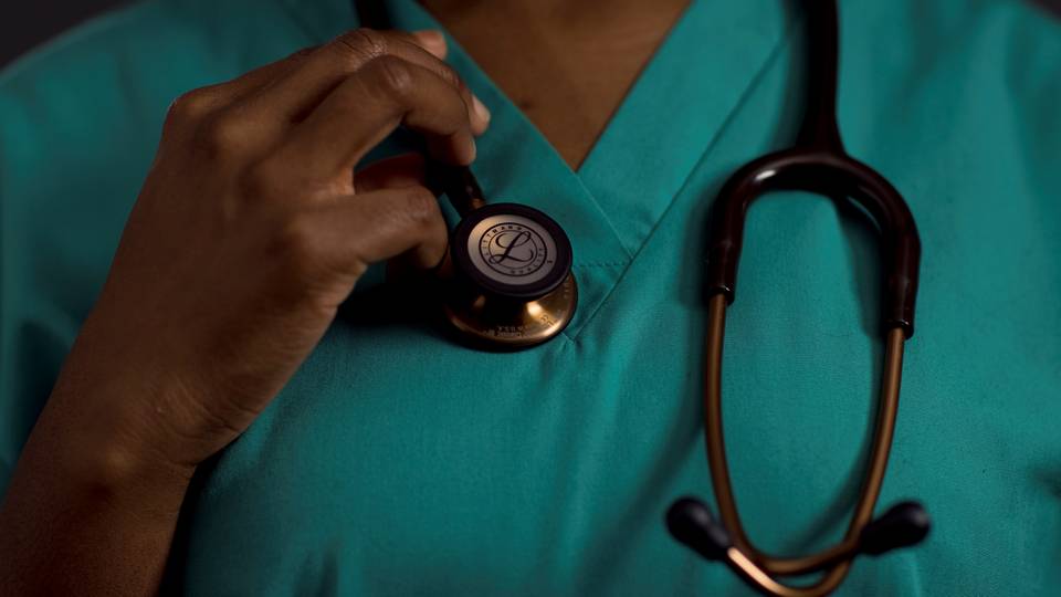 Japa: Why many young Nigerian doctors, nurses continue to leave