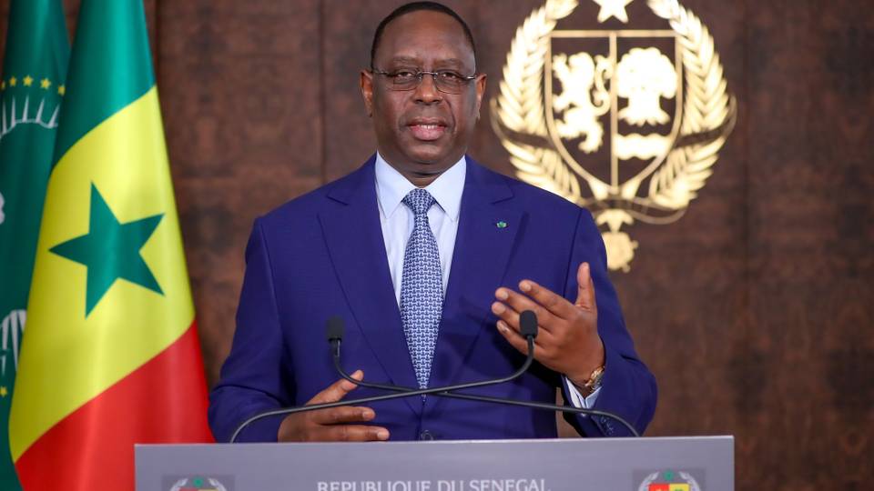 Senegal's Sall hinges new election date on national dialogue