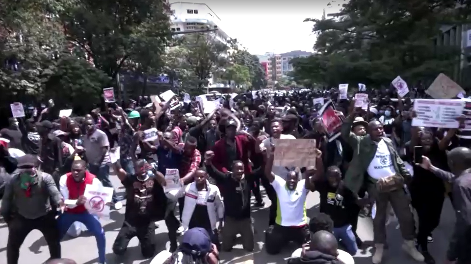 Kenya police arrest dozens during tax hike protests