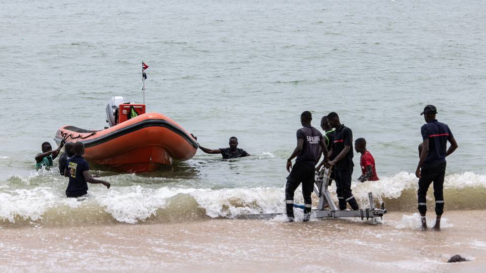 Sénégal: 30 corps sans vie dans une embarcation dérivant au large de Dakar