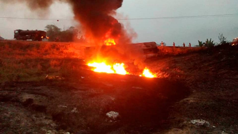 Gobarar tankar mai ta yi ajalin mutane da dama a Nijeriya