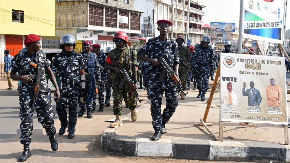 ECOWAS voices 'disgust' over Sierra Leone barracks raid