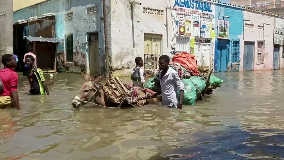 Inondations en Somalie: 29 morts et 300.000 déplacés, selon les autorités