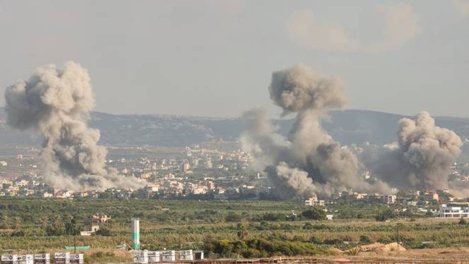 Live Updates: Death toll from Israeli strikes on Lebanon climbs to 274