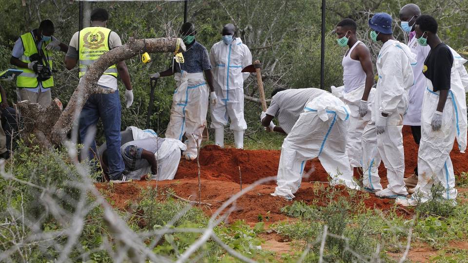 Kenya starvation cult: Seven more bodies exhumed