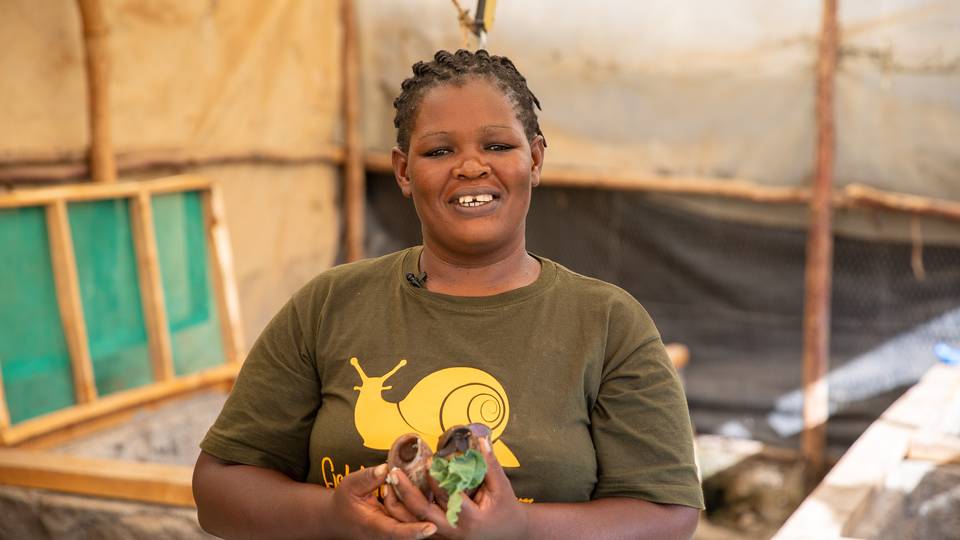Wangui: Kenya's golden snail farmer