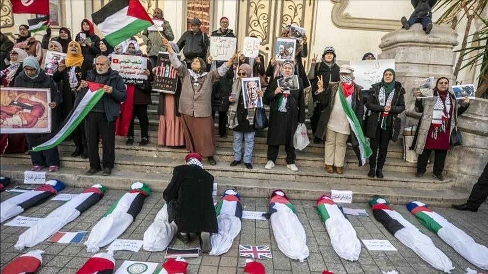 Tunisie: rassemblement de soutien aux femmes et aux enfants de Gaza