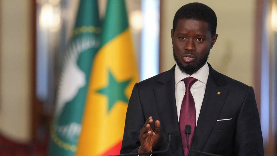 Senegal's President Faye dissolves parliament