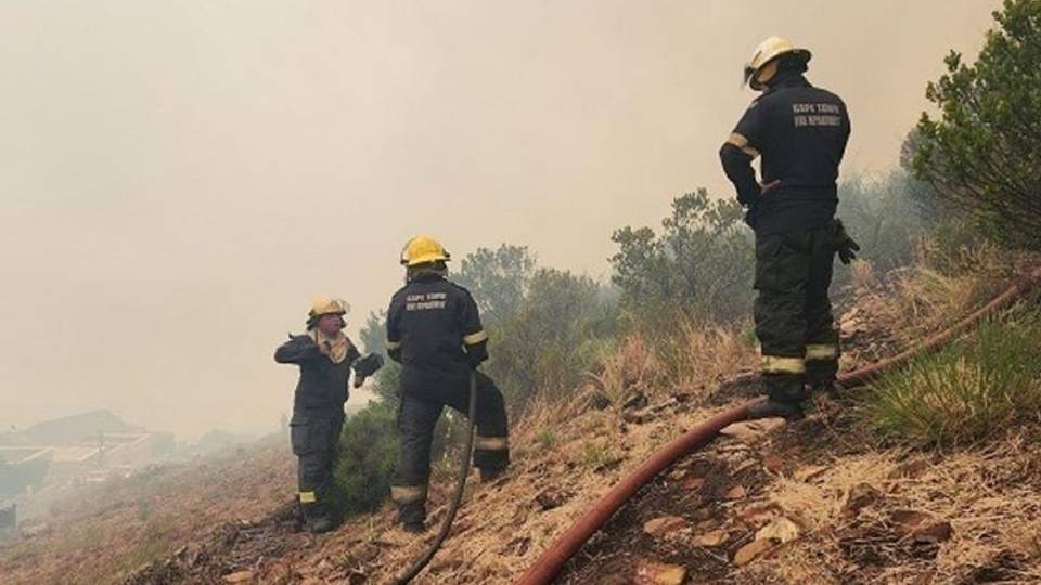 South Africa's deadly shack fires leave hundreds homeless