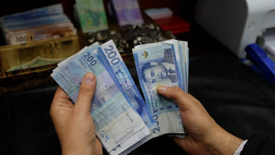 Le Maroc augmente de 1 000 dirhams le salaire des fonctionnaires