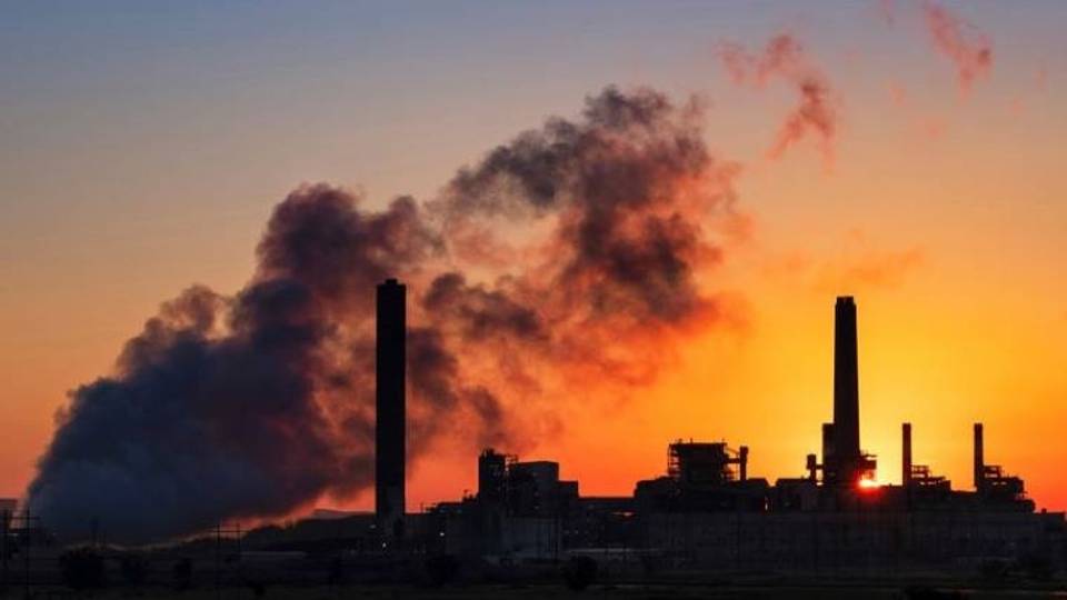 COP29: Yadda ƙasashen da suka gurɓata yanayi ke guje wa haƙƙin da ya rataya a wuyansu