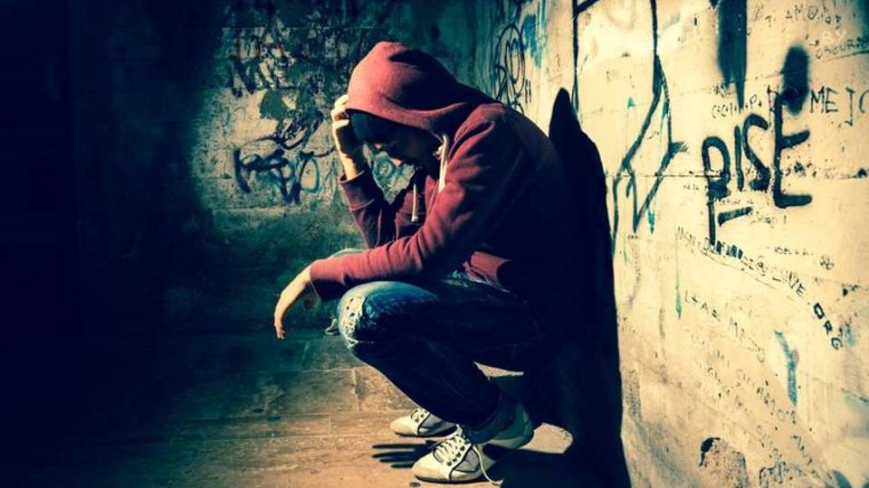 La solitude : Une pandémie silencieuse qui vole des joies et des vies