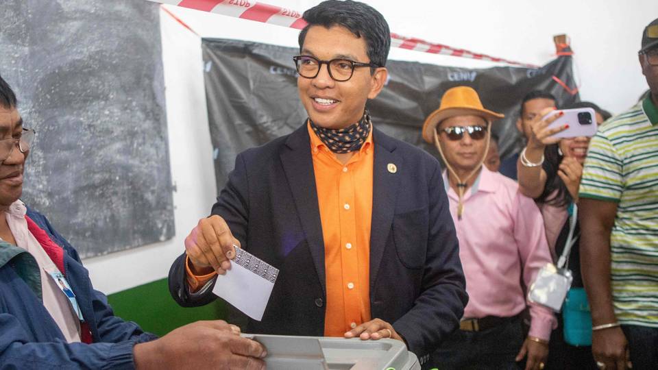 Madagascar's Rajoelina sworn in for new term after contested poll