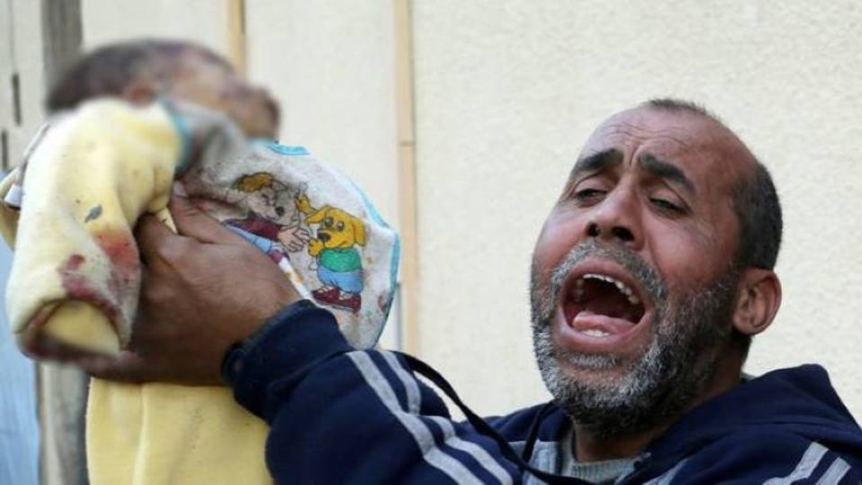 KAI-TSAYE: An ji karar fashewar wasu abubuwa a kusa da jirgin ruwa a gabar tekun Yemen a yayin da Isra'ila ta kai sabbin hare-hare a  Gaza