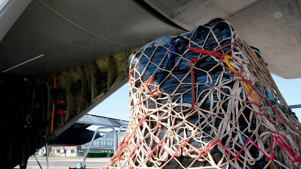 Egypt sends medical aid to Lebanon