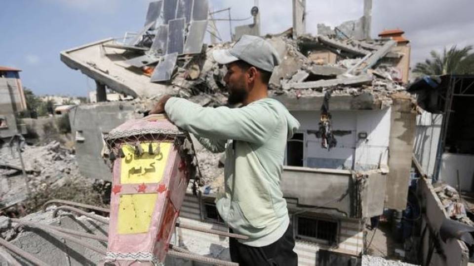 Live Updates: Israeli attacks designed to make Gaza into no-man's land — EU