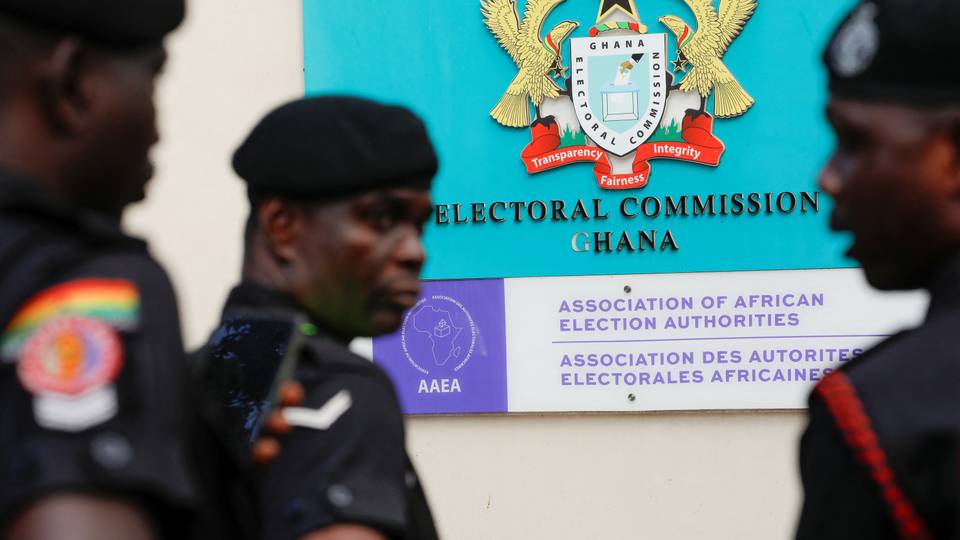 Ghana approves 13 candidates in race for president