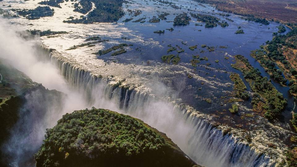 Police search for missing Australian tourist in Zimbabwe’s Victoria Falls Park